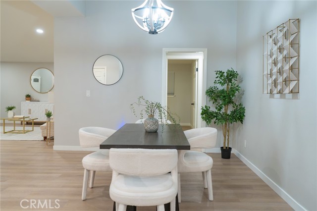 Detail Gallery Image 11 of 26 For 18857 Darter Dr, Canyon Country,  CA 91351 - 3 Beds | 2 Baths