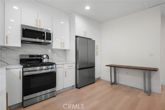 Detail Gallery Image 7 of 13 For 11040 Nassau, Sunland,  CA 91040 - 0 Beds | 1 Baths