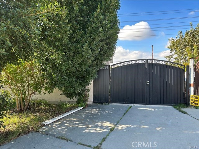 11421 Mac Street, Garden Grove, California 92841, 9 Bedrooms Bedrooms, ,6 BathroomsBathrooms,Residential,For Sale,11421 Mac Street,CRPW25008448