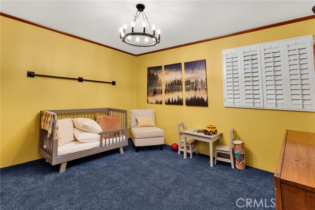 915 Trinity, Lake Arrowhead, CA 92352