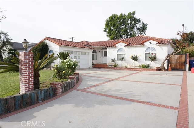 10109 Noble Avenue, Mission Hills (San Fernando) CA: https://media.crmls.org/medias/56a6502a-a169-40a3-802b-e310631d1c96.jpg