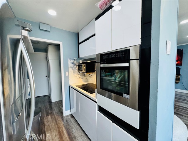 Detail Gallery Image 4 of 33 For 100 Atlantic Ave #1012,  Long Beach,  CA 90802 - 2 Beds | 1 Baths
