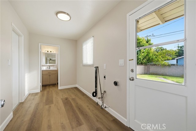 Detail Gallery Image 16 of 17 For 3122 W Maywood, Anaheim,  CA 92804 - 3 Beds | 25/1 Baths