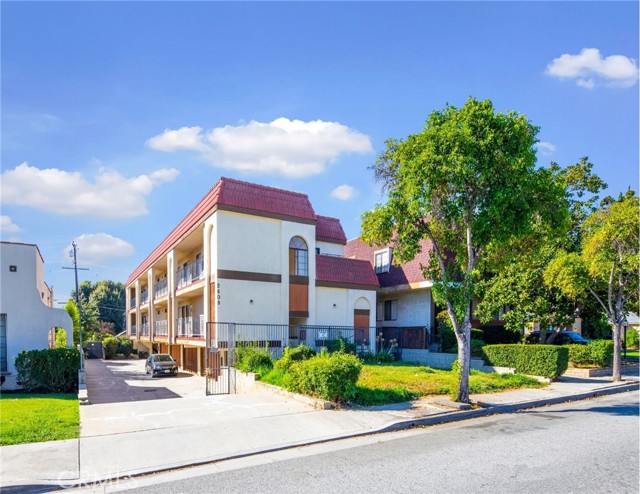 2608 West Alhambra Road photo 32