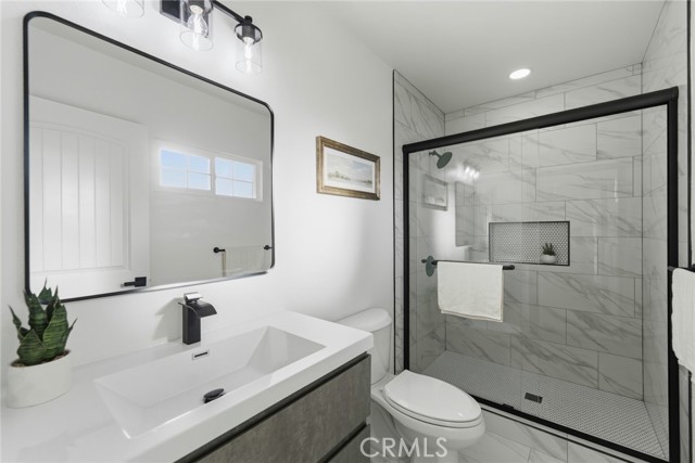 Detail Gallery Image 23 of 45 For 2614 W 111th, Inglewood,  CA 90303 - 5 Beds | 3 Baths