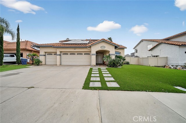 Detail Gallery Image 6 of 56 For 23045 Twinflower, Wildomar,  CA 92595 - 4 Beds | 2/1 Baths