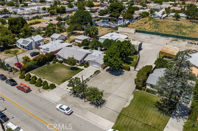 1830 E Victoria Avenue, San Bernardino CA: https://media.crmls.org/medias/56a9f6ef-358c-42f1-a511-3b71751845c8.jpg