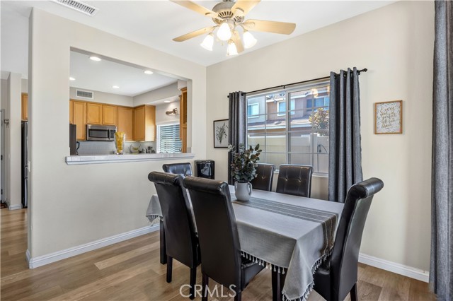 Detail Gallery Image 8 of 39 For 8401 E Durango Way, Anaheim Hills,  CA 92808 - 3 Beds | 2/1 Baths