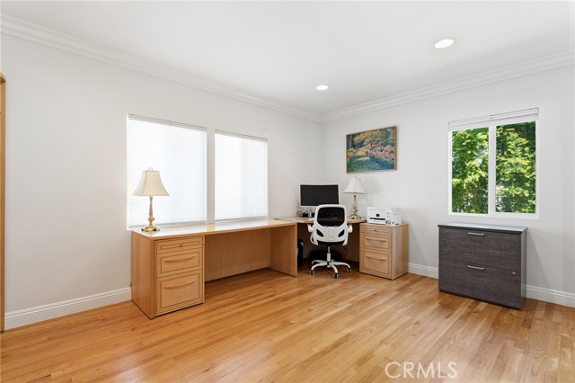 Detail Gallery Image 22 of 36 For 21904 Galvez, Woodland Hills,  CA 91364 - 3 Beds | 3/1 Baths