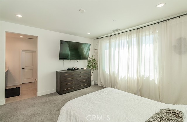 4254 Oak Knoll Road, Madera CA: https://media.crmls.org/medias/56ab746c-87a6-4ea0-9893-88c23cce8c27.jpg