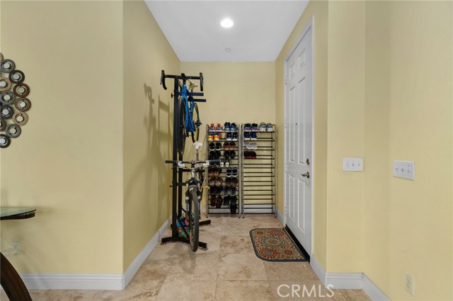 Detail Gallery Image 6 of 45 For 7271 Enclave Dr, Corona,  CA 92880 - 3 Beds | 2/1 Baths