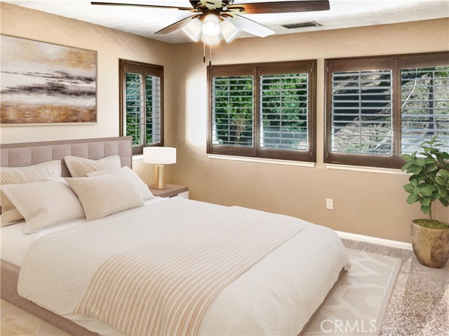 Detail Gallery Image 4 of 27 For 29312 Henderson Ln, Highland,  CA 92346 - 4 Beds | 2/1 Baths