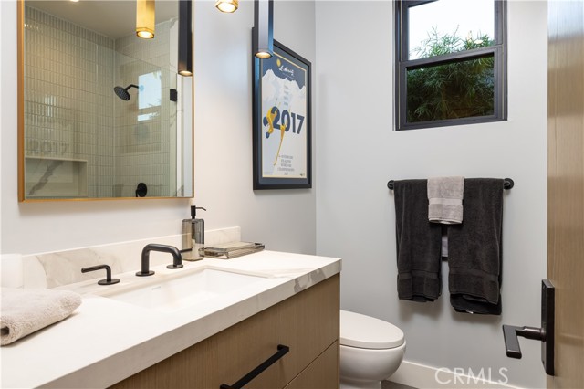508 Goldenrod Avenue, Corona del Mar CA: https://media.crmls.org/medias/56ad4fce-167d-4aaf-b380-d8a07d709e8d.jpg