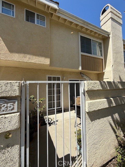 Detail Gallery Image 3 of 11 For 5225 Columbus, Oxnard,  CA 93033 - 2 Beds | 2 Baths