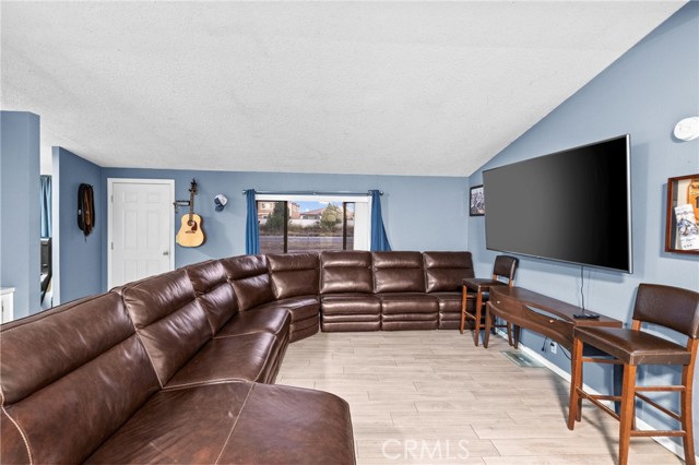 Detail Gallery Image 11 of 47 For 30883 Sherman Rd, Menifee,  CA 92584 - 3 Beds | 2 Baths