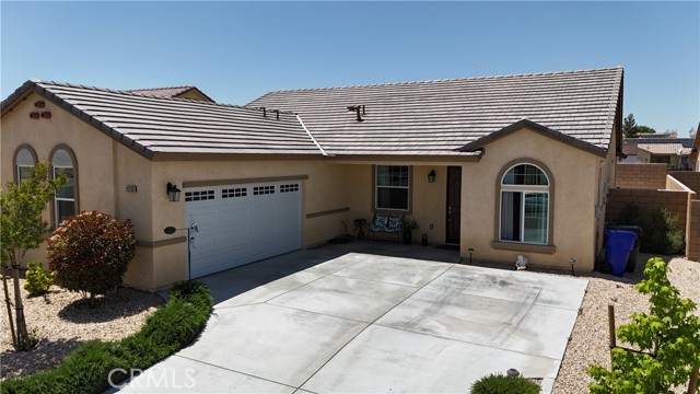 Detail Gallery Image 1 of 14 For 13258 Plaza Laredo Way, Victorville,  CA 92395 - 3 Beds | 2 Baths