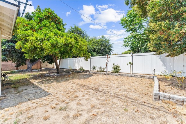 311 N Dexford Drive, La Habra CA: https://media.crmls.org/medias/56ae81e5-f457-48ea-98c4-6ecca24b7776.jpg