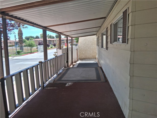 Detail Gallery Image 7 of 18 For 15252 Seneca Rd #1,  Victorville,  CA 92392 - 2 Beds | 2 Baths