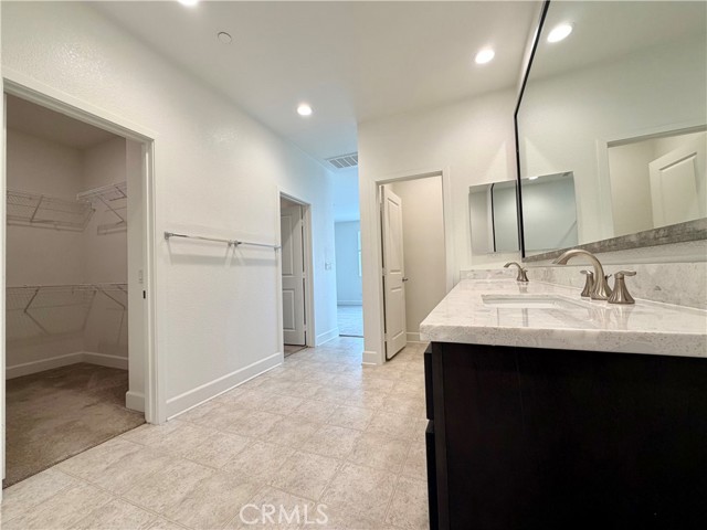 Detail Gallery Image 32 of 38 For 38572 Rosegate Pl, Murrieta,  CA 92563 - 4 Beds | 4/1 Baths