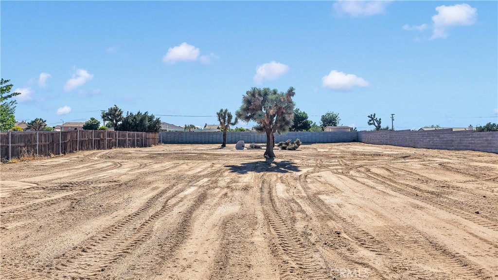 MLS #HD25117049 img 1