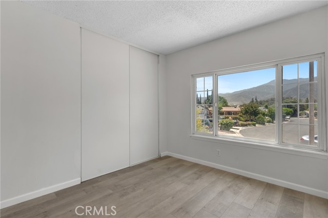 9984 Wrangler Way, Corona CA: https://media.crmls.org/medias/56b169fa-c06e-4b15-adb9-754842160b63.jpg
