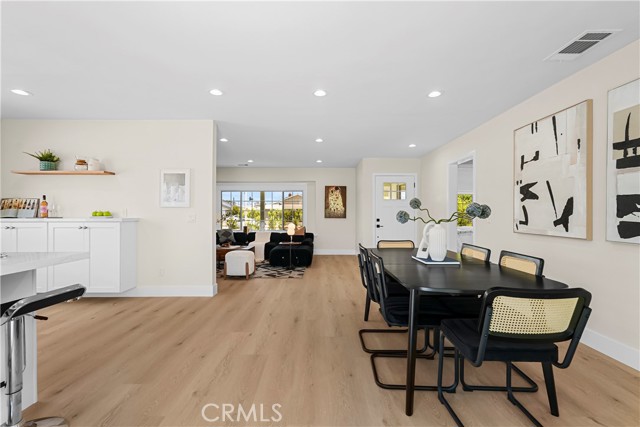 23401 Anza Ave, Torrance CA: https://media.crmls.org/medias/56b17353-bc9f-4191-9062-a4d4b00b848a.jpg