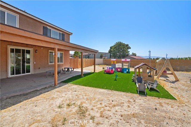 3223 W Avenue J7, Lancaster CA: https://media.crmls.org/medias/56b1ead6-b0e1-43de-91c2-10148c48eeaa.jpg