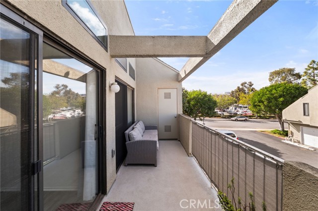 Detail Gallery Image 21 of 33 For 17722 Sergio, Huntington Beach,  CA 92647 - 2 Beds | 2 Baths