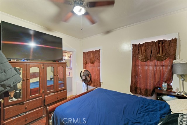 Detail Gallery Image 42 of 57 For 608 W 52nd, Los Angeles,  CA 90037 - 3 Beds | 2 Baths