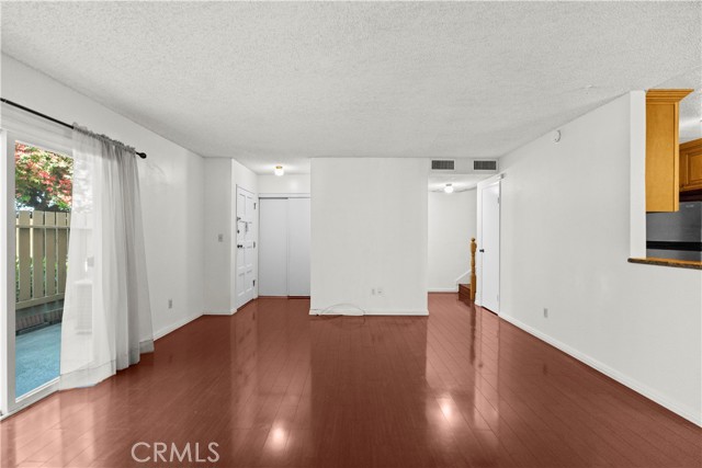 Detail Gallery Image 5 of 28 For 2300 S Hacienda Bld #F8,  Hacienda Heights,  CA 91745 - 2 Beds | 2 Baths