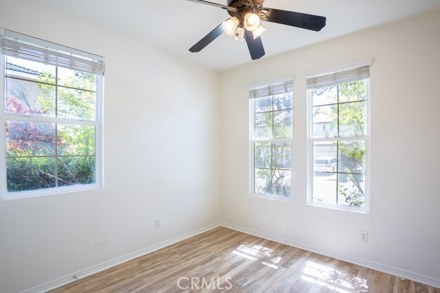 23857 Rio Rancho Way, Valencia CA: https://media.crmls.org/medias/56b3faa5-605a-4e9e-9e59-0562a6225767.jpg