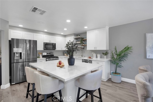 Detail Gallery Image 13 of 48 For 3675 Cypress Ln, Yorba Linda,  CA 92886 - 3 Beds | 3 Baths