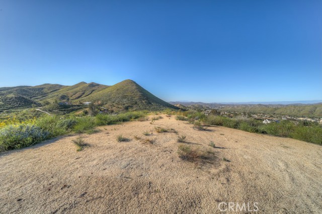 Detail Gallery Image 3 of 26 For 32465 Crooked Arrow, Wildomar,  CA 92595 - – Beds | – Baths