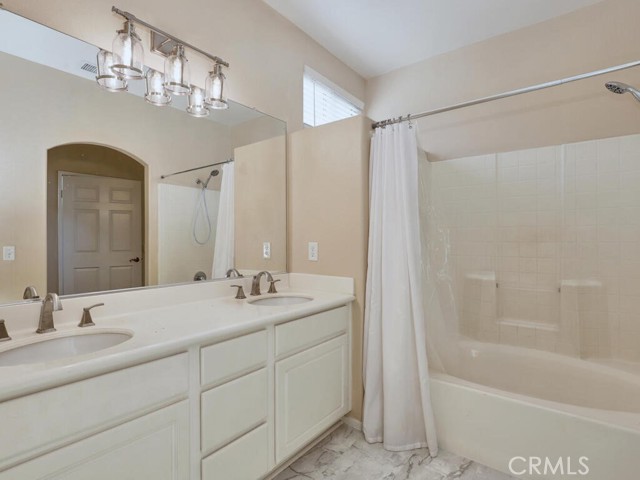 Detail Gallery Image 11 of 16 For 19 Paseo Viento, Rancho Santa Margarita,  CA 92688 - 2 Beds | 2/1 Baths