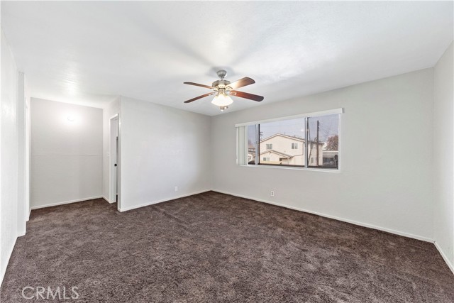 Detail Gallery Image 11 of 24 For 1308 E Oaks St #C,  Compton,  CA 90221 - 3 Beds | 2 Baths