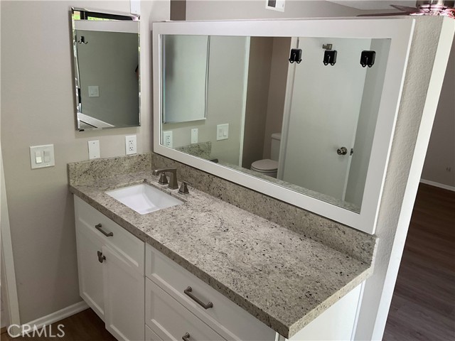 171 S Lincoln Street, Orange CA: https://media.crmls.org/medias/56b5bc23-32a9-4522-b599-33016ce88167.jpg