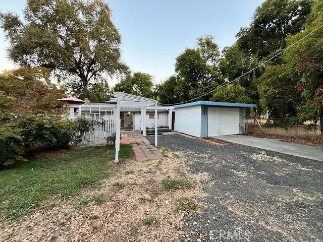 Detail Gallery Image 3 of 30 For 484 E 1st Ave, Chico,  CA 95926 - 2 Beds | 1 Baths