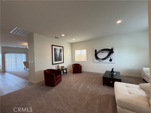 Detail Gallery Image 3 of 11 For 3151 Yuba River Dr., Merced,  CA 95341 - 4 Beds | 2 Baths