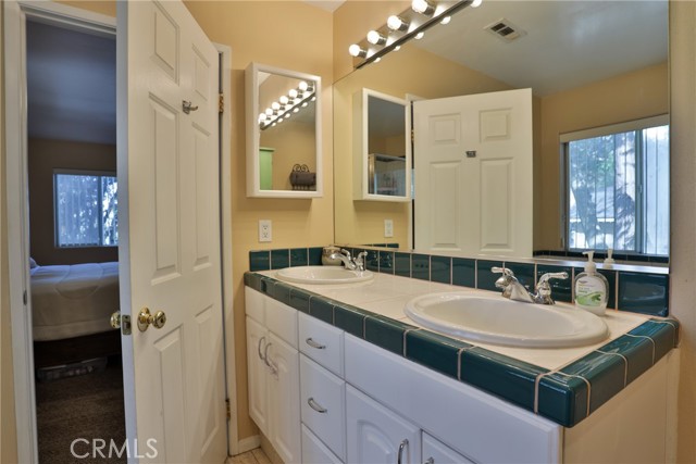 Detail Gallery Image 24 of 50 For 198 Pine Ridge Rd, Crestline,  CA 92325 - 3 Beds | 2/1 Baths