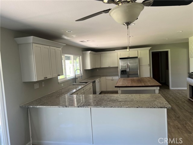 115 Mathews Road, Lakeport CA: https://media.crmls.org/medias/56b69a7f-b41d-4bff-b337-ee2d94c46a37.jpg