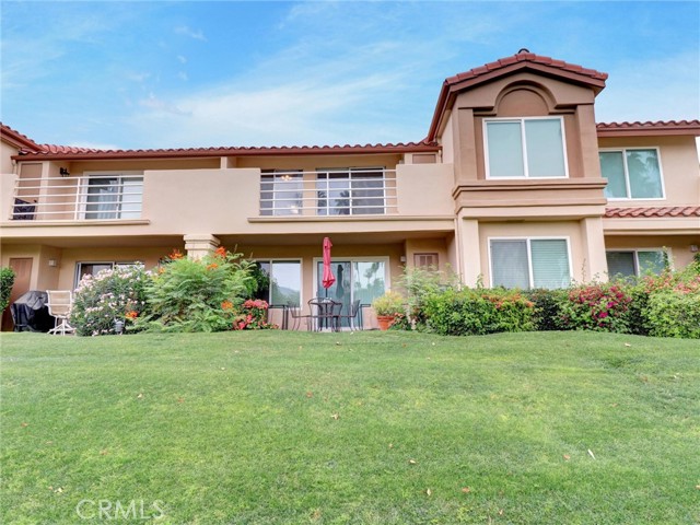 78209 Indigo Drive, La Quinta CA: https://media.crmls.org/medias/56b78b72-bacd-4fbc-9aed-032f3fafe6e0.jpg