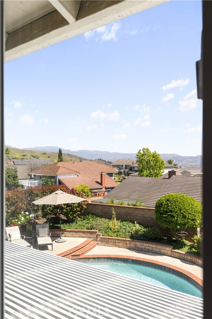 21035 Timber Ridge Road, Yorba Linda CA: https://media.crmls.org/medias/56b82409-9c6a-4bae-bcdb-d28ac58fea66.jpg