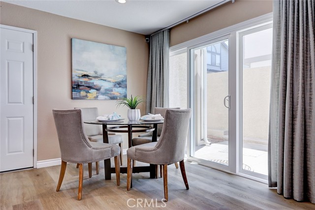2210 Graham Avenue, Redondo Beach, California 90278, 4 Bedrooms Bedrooms, ,Residential,Sold,Graham,SB22075638