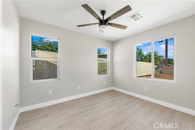 Detail Gallery Image 14 of 28 For 5136 West Aveenue L-10, Lancaster,  CA 93536 - 1 Beds | 1 Baths