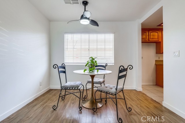 Detail Gallery Image 11 of 31 For 12235 Pine St #5,  Norwalk,  CA 90650 - 2 Beds | 2/1 Baths