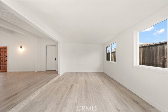 12340 Dune Street, Norwalk CA: https://media.crmls.org/medias/56b9c4f9-d546-47f5-9d68-e6dc49d100f2.jpg