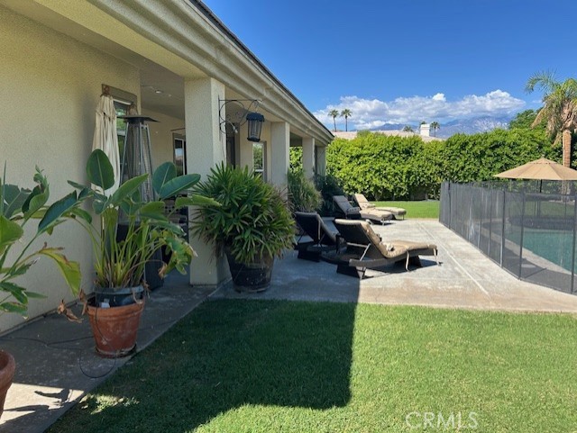17 Bellisimo Court, Rancho Mirage CA: https://media.crmls.org/medias/56ba2da7-a3dc-49ab-a261-2d9d8f5e7008.jpg