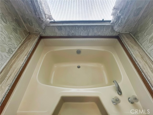 3500 Buchanan Street, Riverside CA: https://media.crmls.org/medias/56ba888c-fedb-46c7-b0d7-2b32dbf01b97.jpg