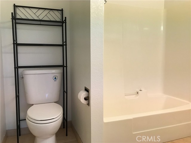 4032 Gray Stone Court, Kelseyville CA: https://media.crmls.org/medias/56bbf8f4-554c-4fd1-9762-47dd9ff4943f.jpg