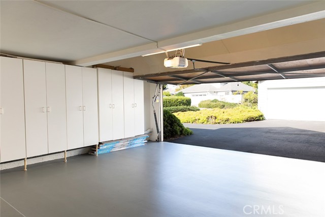 Detail Gallery Image 19 of 28 For 1559 Meadow Cir, Carpinteria,  CA 93013 - 3 Beds | 3 Baths